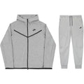 Nike Tech Essentials - Hoodie