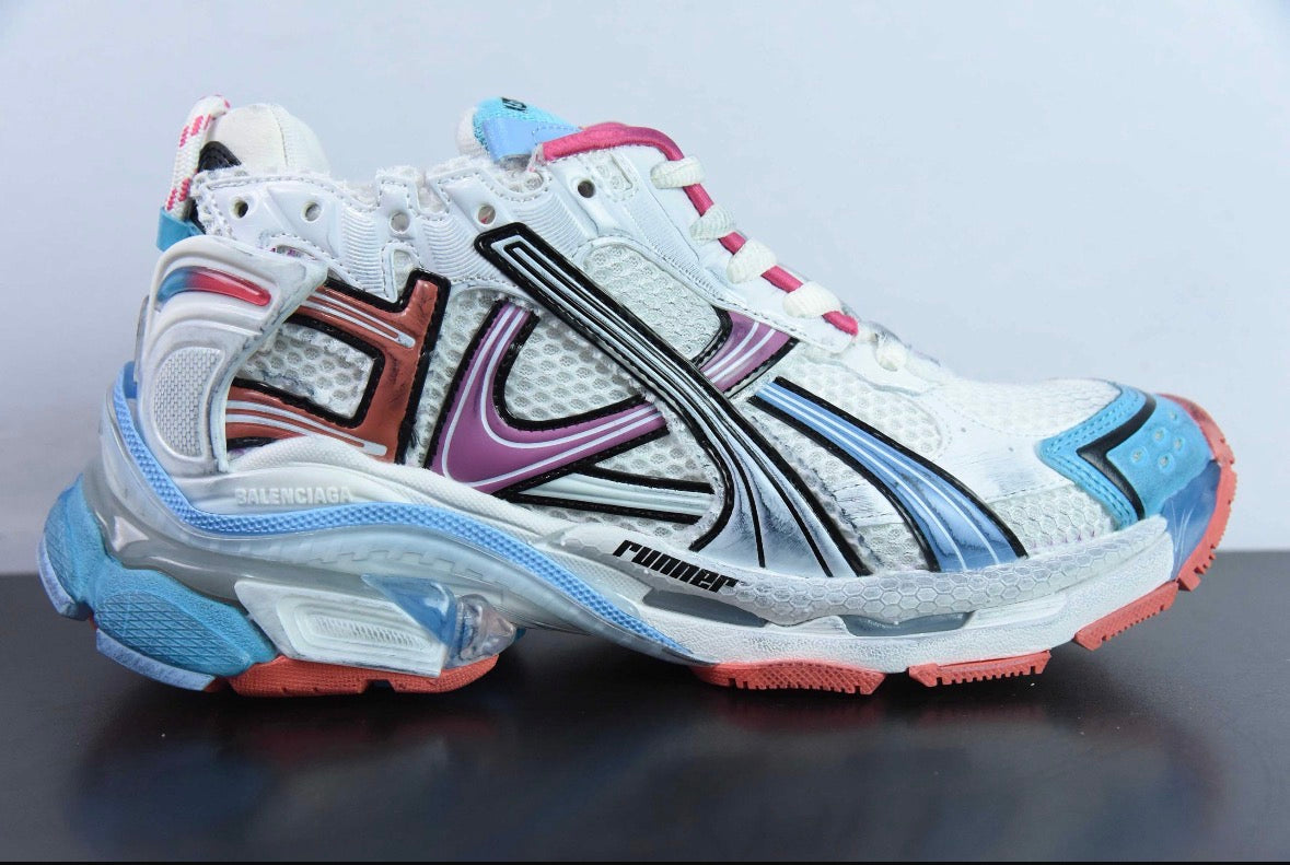 Balenciaga Runner